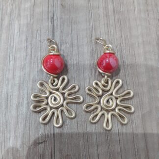 Orecchini sole e pietre rosse in ceramica