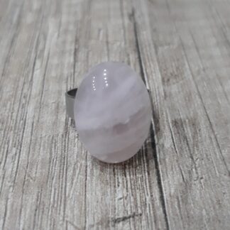 Anello regolabile con pietra semi preziosa quarzo rosa