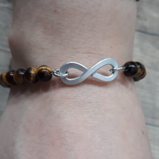 Bracciale artigianale unisex con infinito e pietre naturali