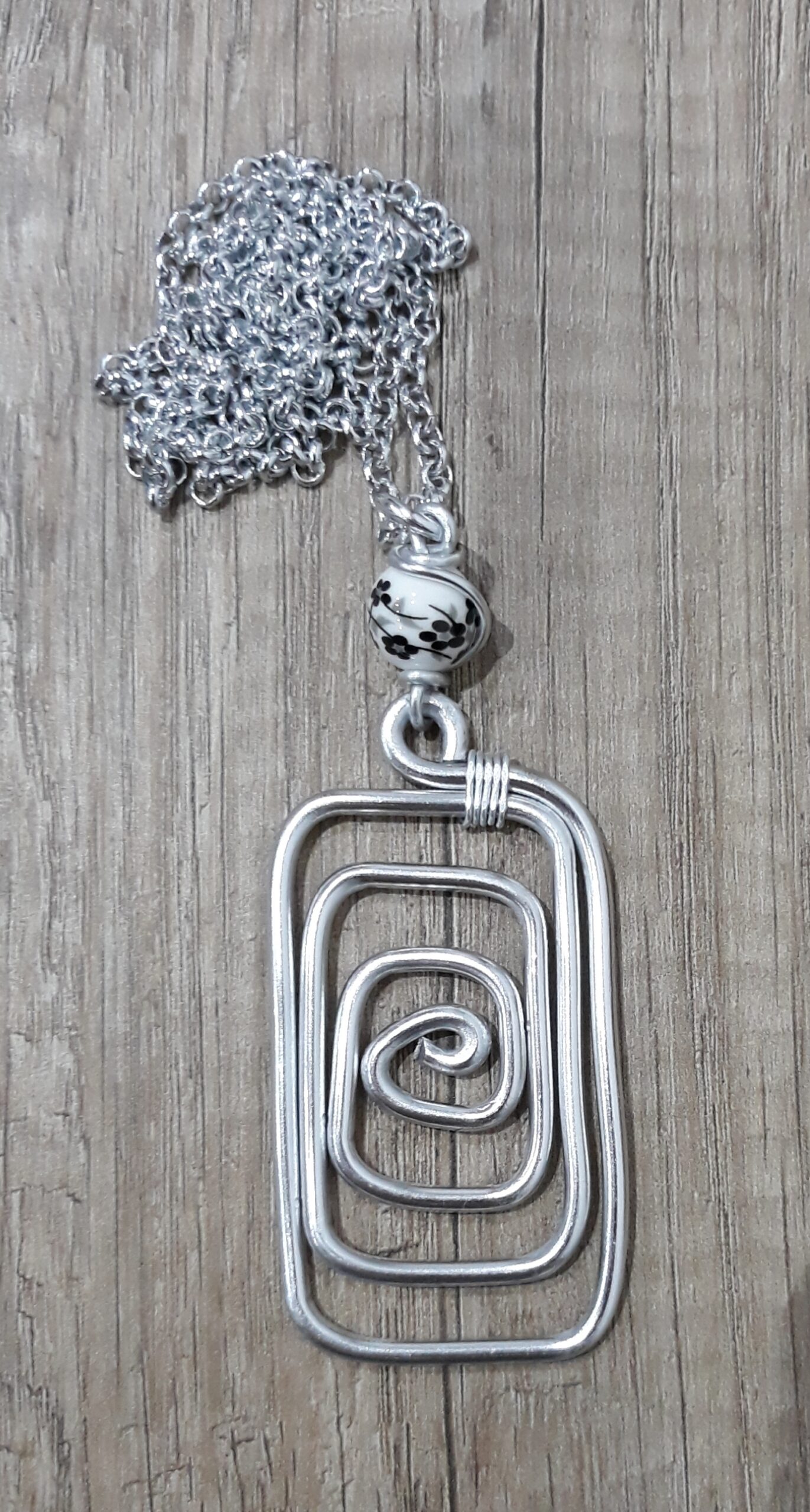 Artigianale Collana lunga donna alluminio artigianale 