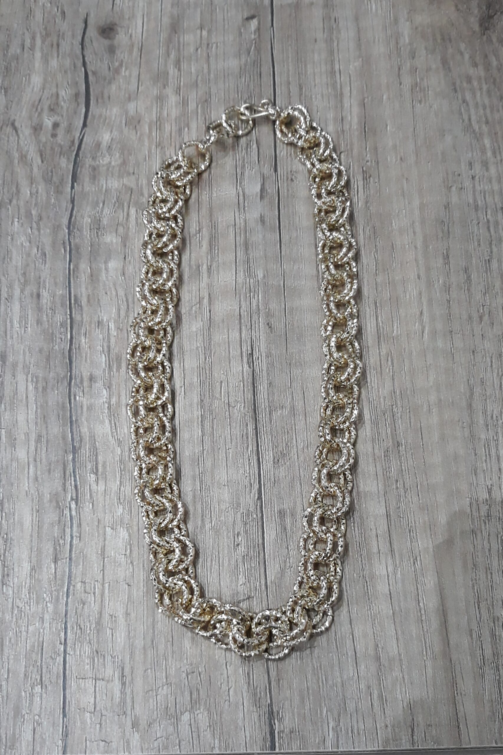 Collana a catena dorata doppia maglia satinata - Zanghi collection Collana a catena dorata doppia maglia satinata