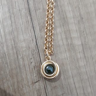 Collana artigianale spirale pietra verde
